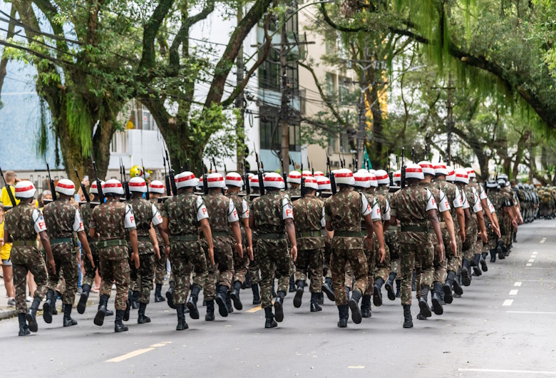 Bimbel Masuk TNI POLRI: Cek Cara Daftar dan Persiapannya